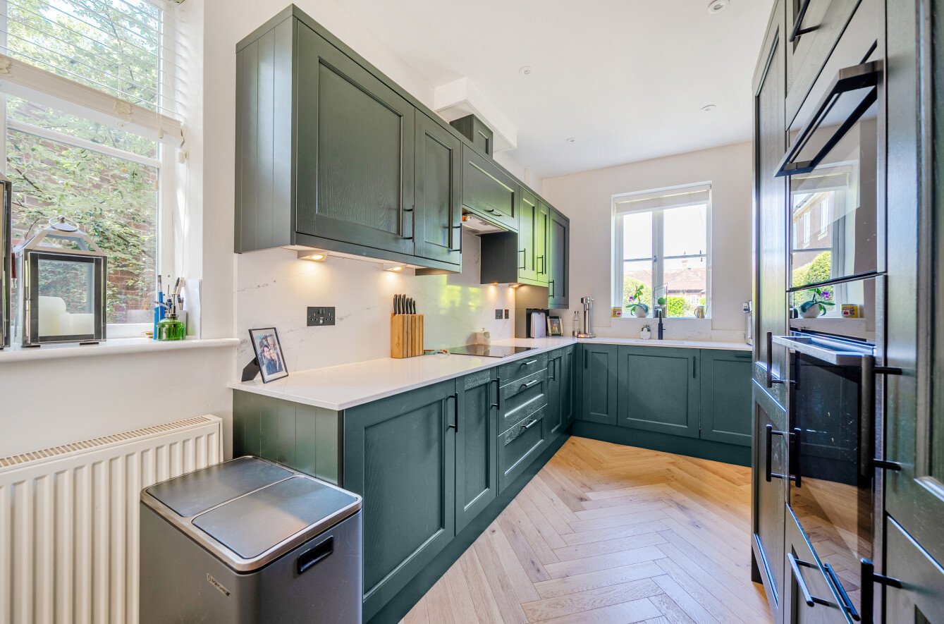 Malmesbury Gardens, Winchester, Hampshire, SO22 - Charters