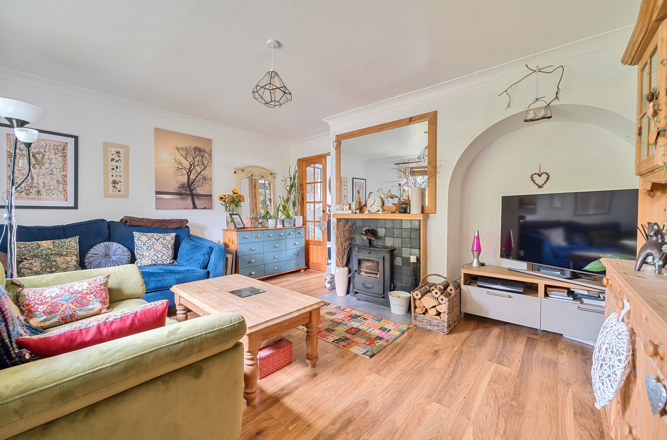 Fleming Road, Winchester, Hampshire, SO22 - Charters