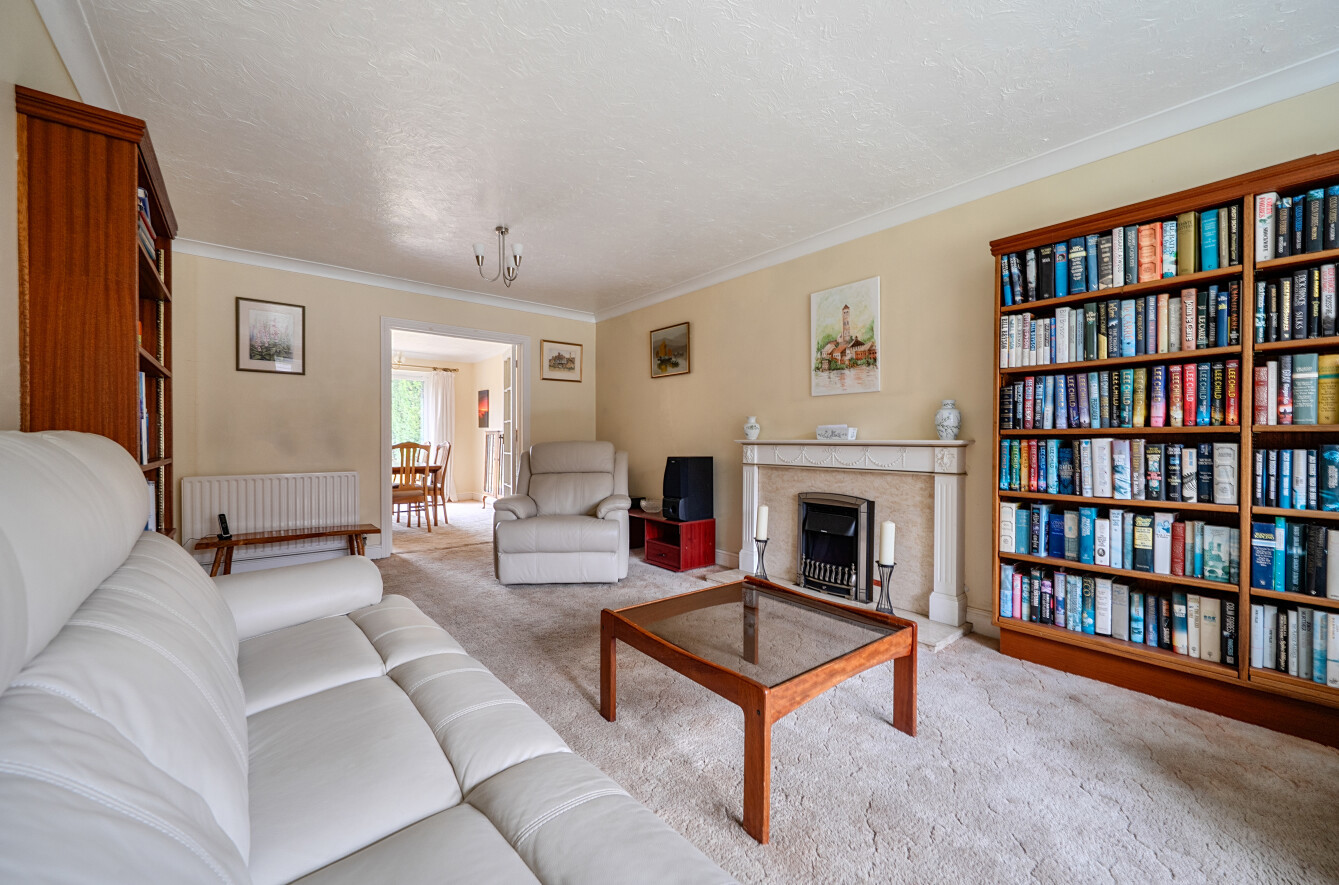 Scotts Close, Colden Common, Winchester, Hampshire, SO21 - Charters