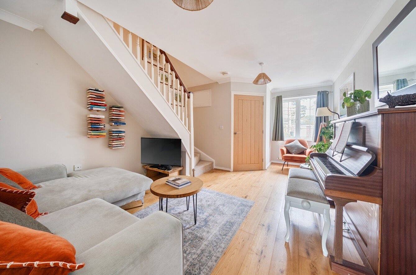 Burgage Field, Whitchurch, Hampshire, RG28 - Charters