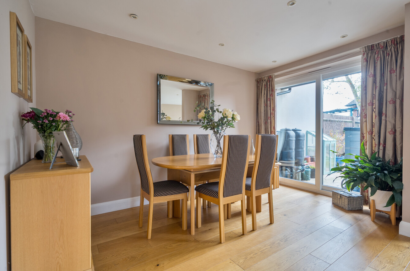 Churchill Close, Kings Worthy, Winchester, Hampshire, SO23 Churchill Close, Kings Worthy, Winchester, Hampshire, SO23 - Charters