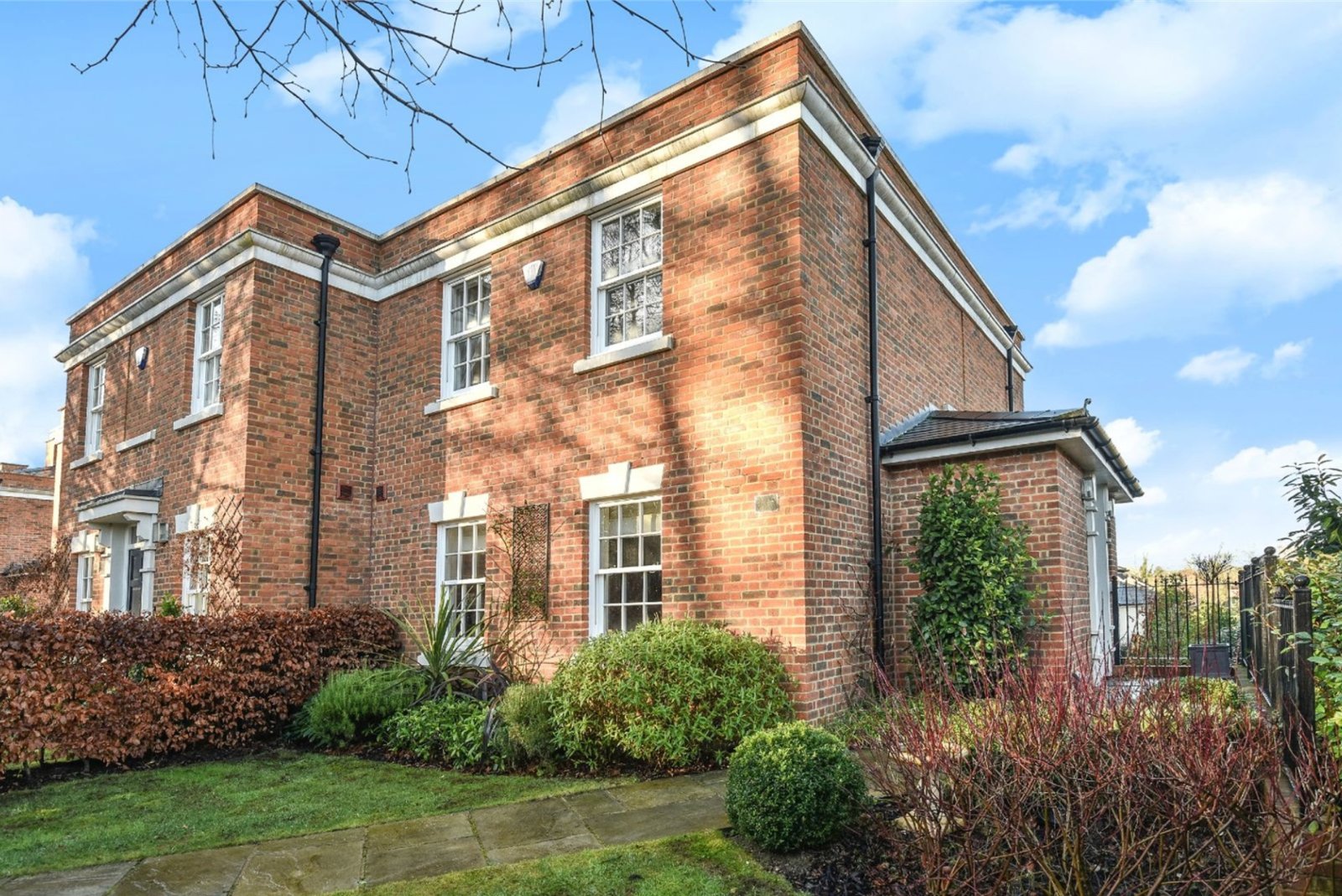 Elizabeth Place, Winchester, Hampshire, SO22