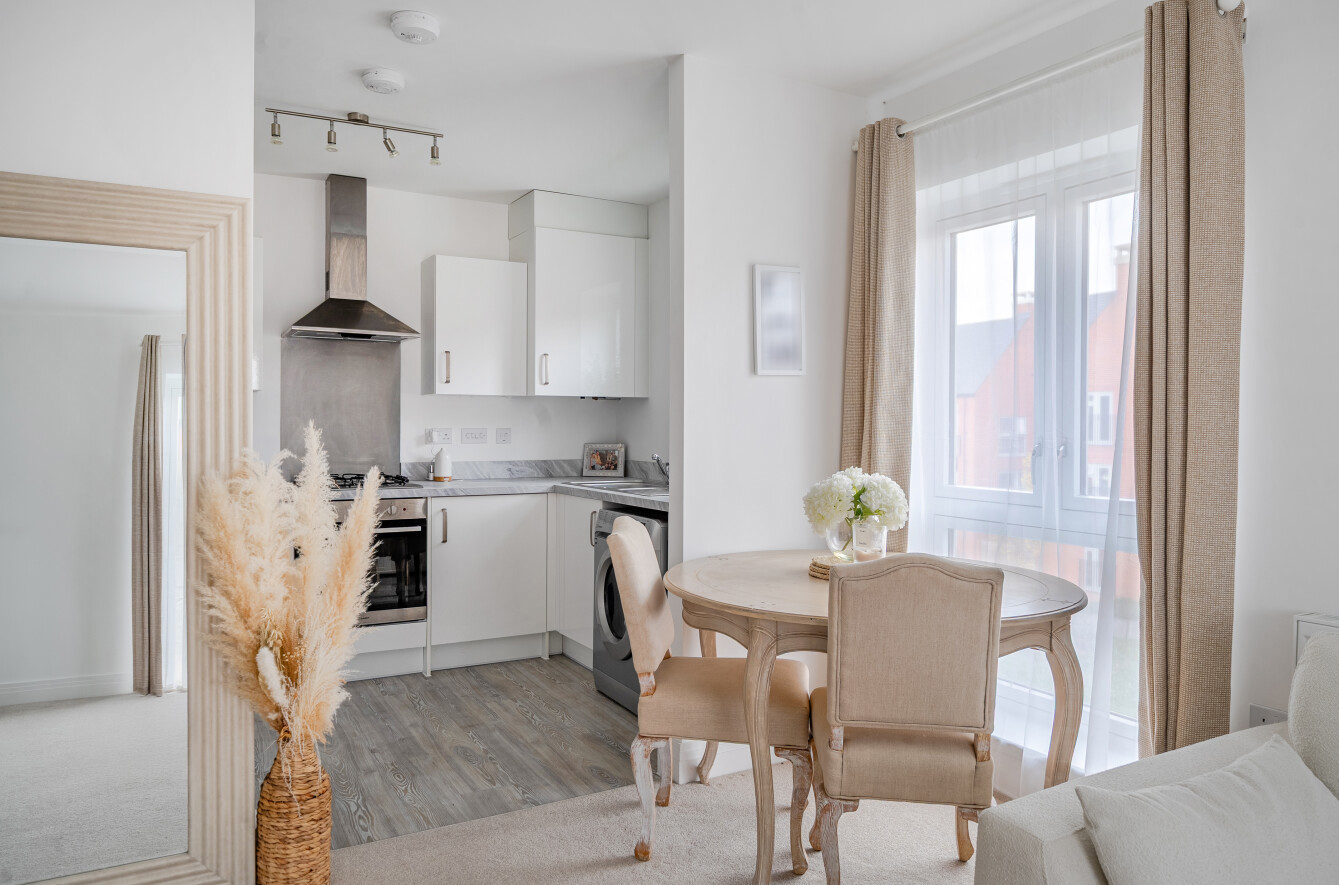 Myler Close, Winchester, Hampshire, SO22 Myler Close, Winchester, Hampshire, SO22 - Charters