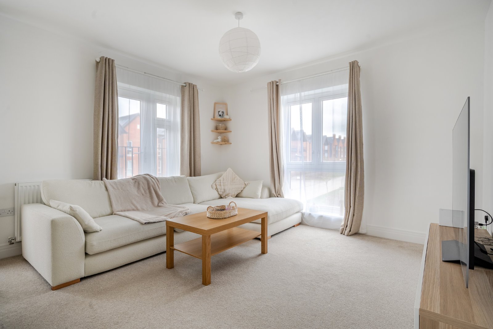 Myler Close, Winchester, Hampshire, SO22 - Charters