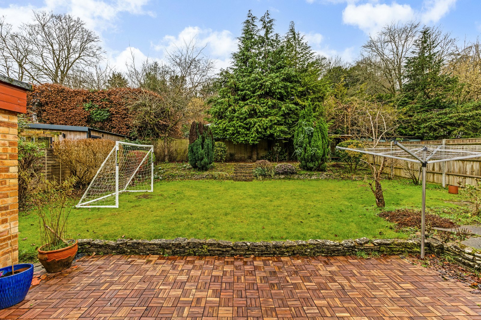 Milnthorpe Lane, Winchester, Hampshire, SO22 Milnthorpe Lane, Winchester, Hampshire, SO22 - Charters