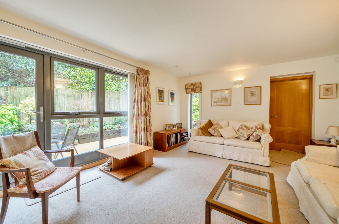 Hazel Court, Winchester, Hampshire, SO22