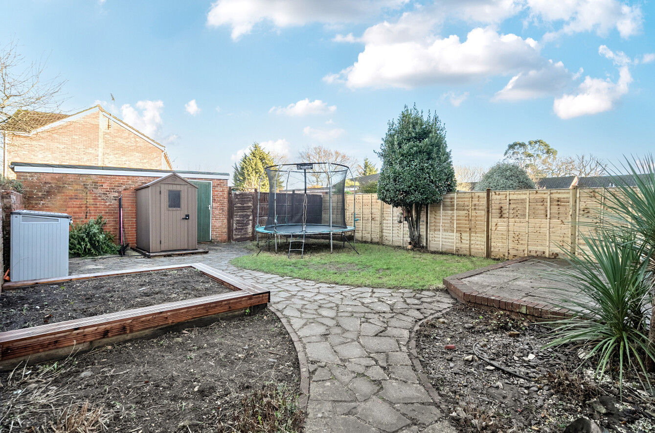 Tees Farm Road, Colden Common, Winchester, Hampshire, SO21 - Charters