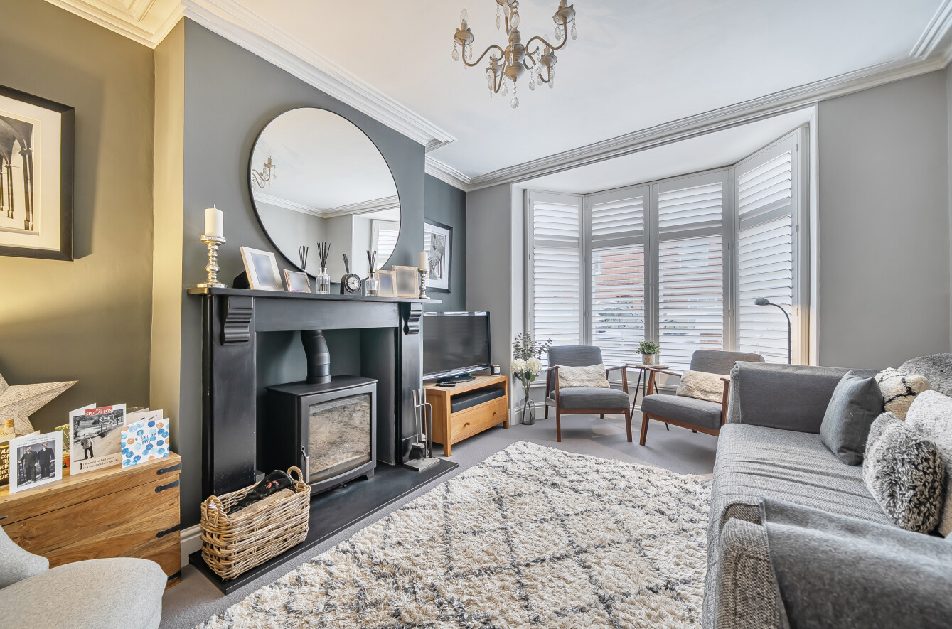 Western Road, Winchester, Hampshire, SO22 - Charters