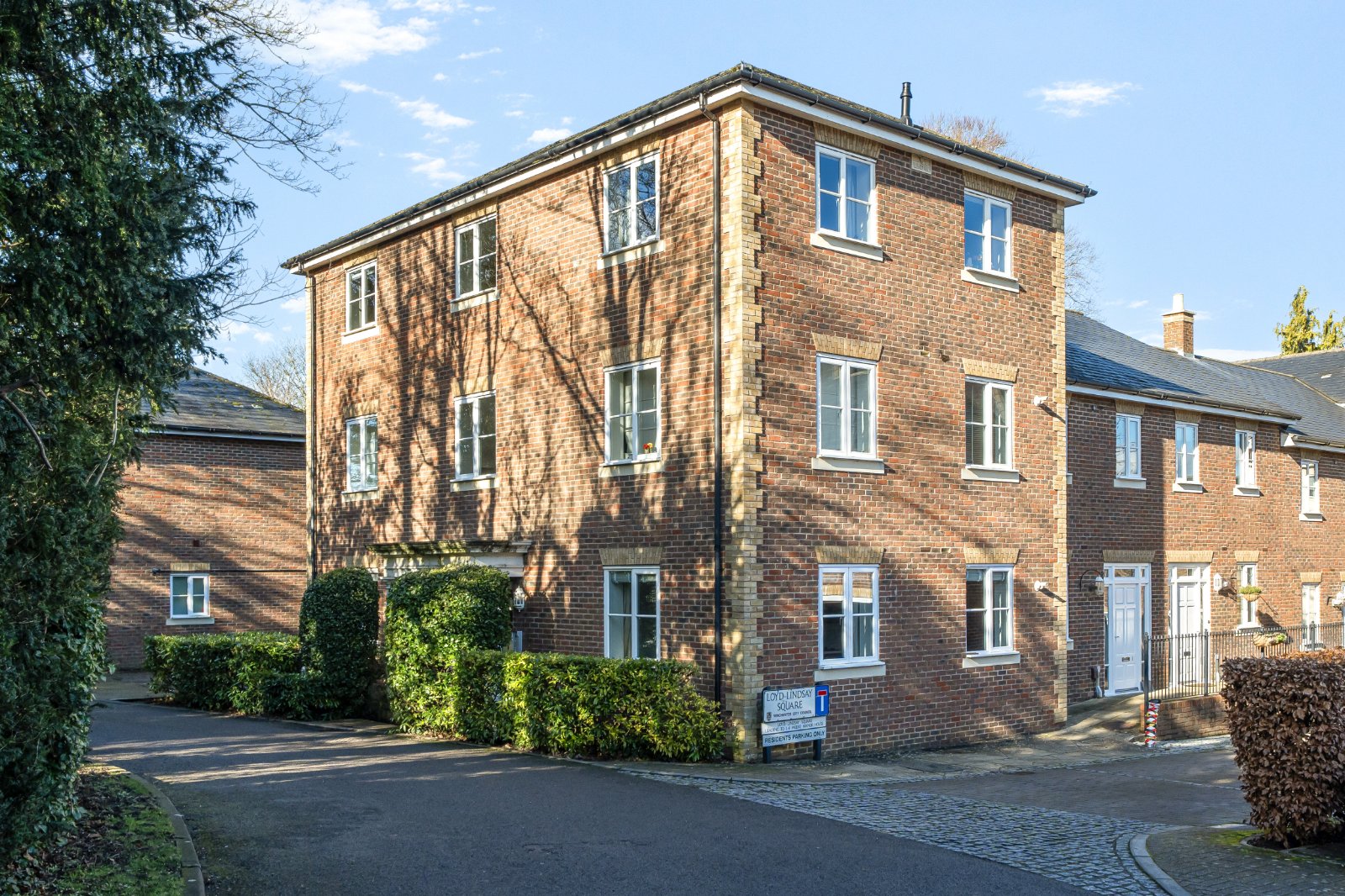 Malmesbury Gardens, Winchester, Hampshire, SO22