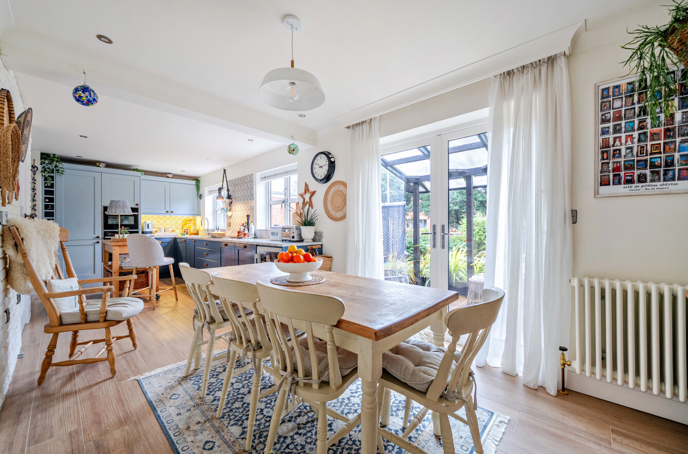 Edgar Road, Winchester, Hampshire, SO23 - Charters