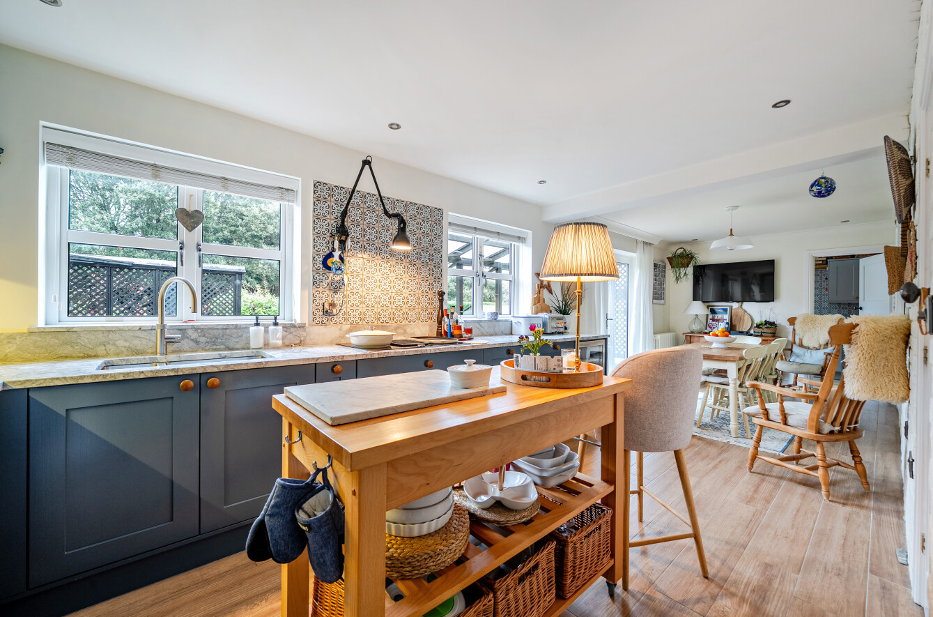 Edgar Road, Winchester, Hampshire, SO23 - Charters