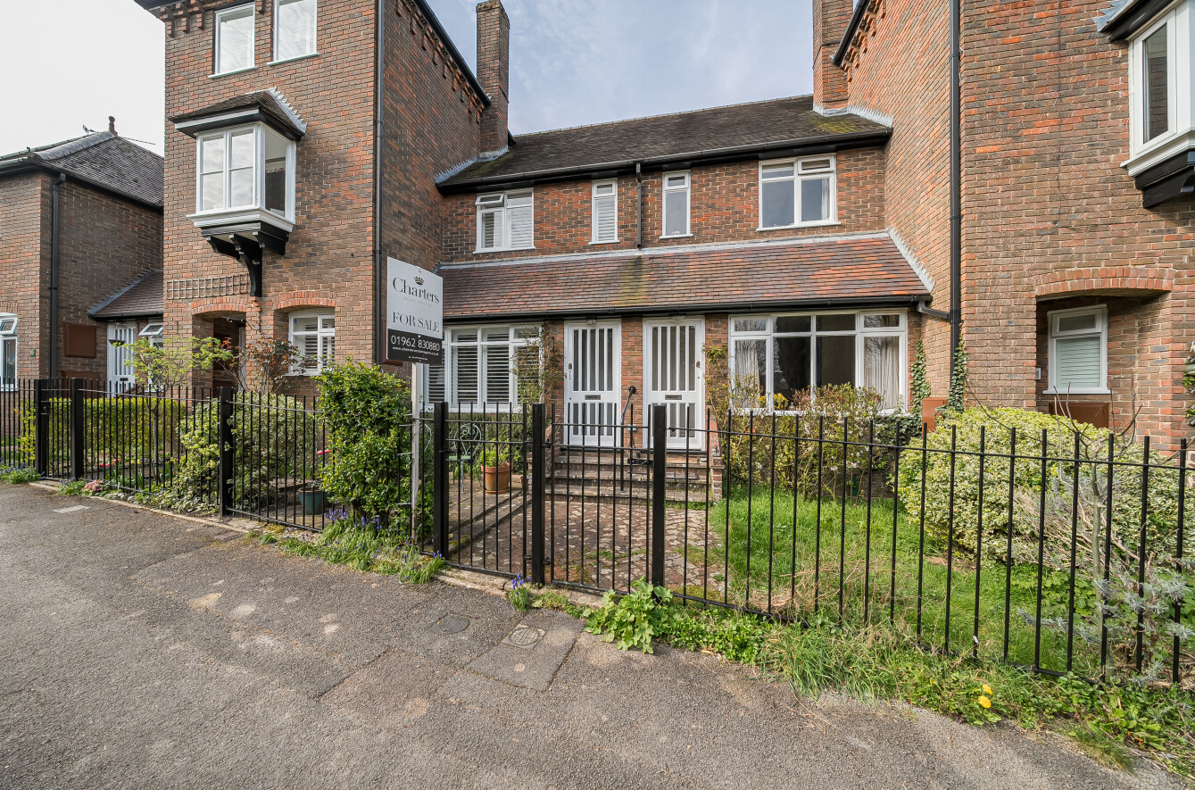 Hyde Church Path, Winchester, Hampshire, SO23