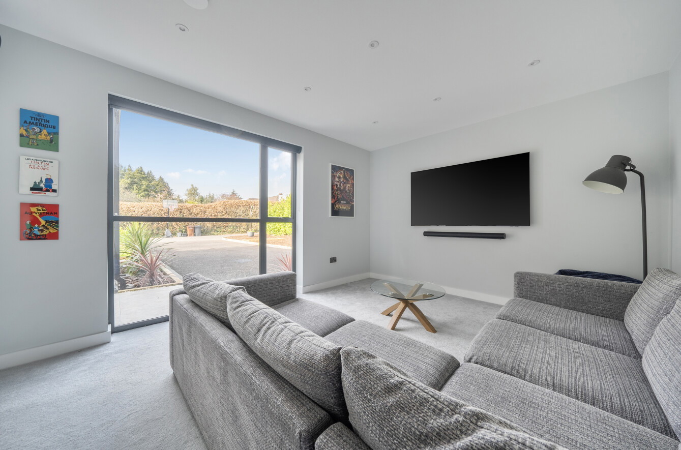 Cross Way, Shawford, Winchester, Hampshire, SO21
