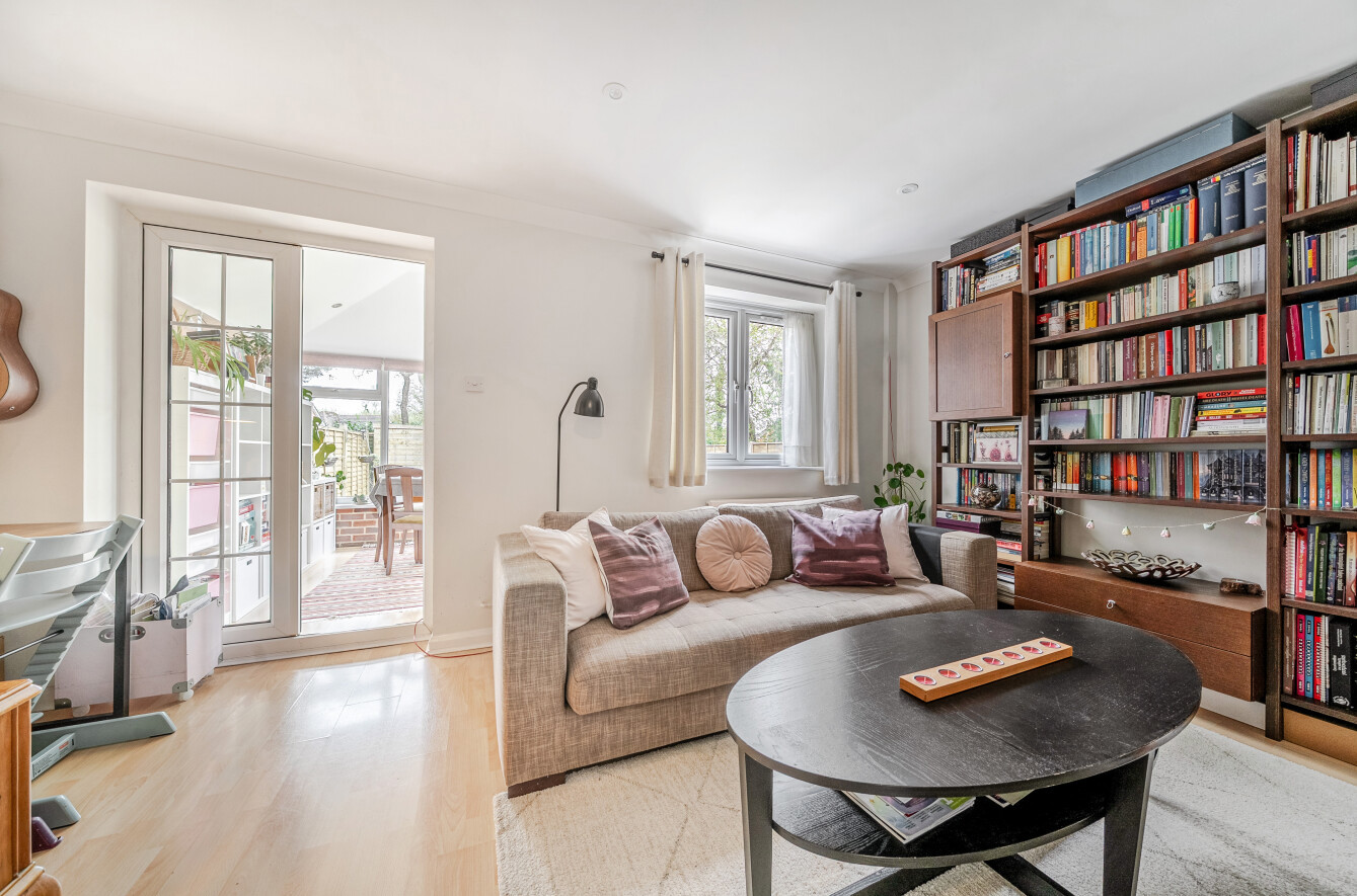 Ash Close, Colden Common, Winchester, Hampshire, SO21 - Charters