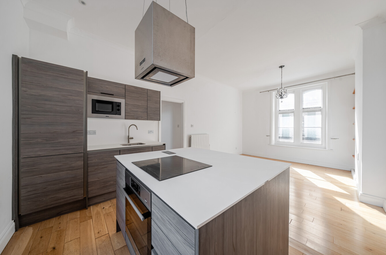 High Street, Winchester, Hampshire, SO23 High Street, Winchester, Hampshire, SO23 - Charters