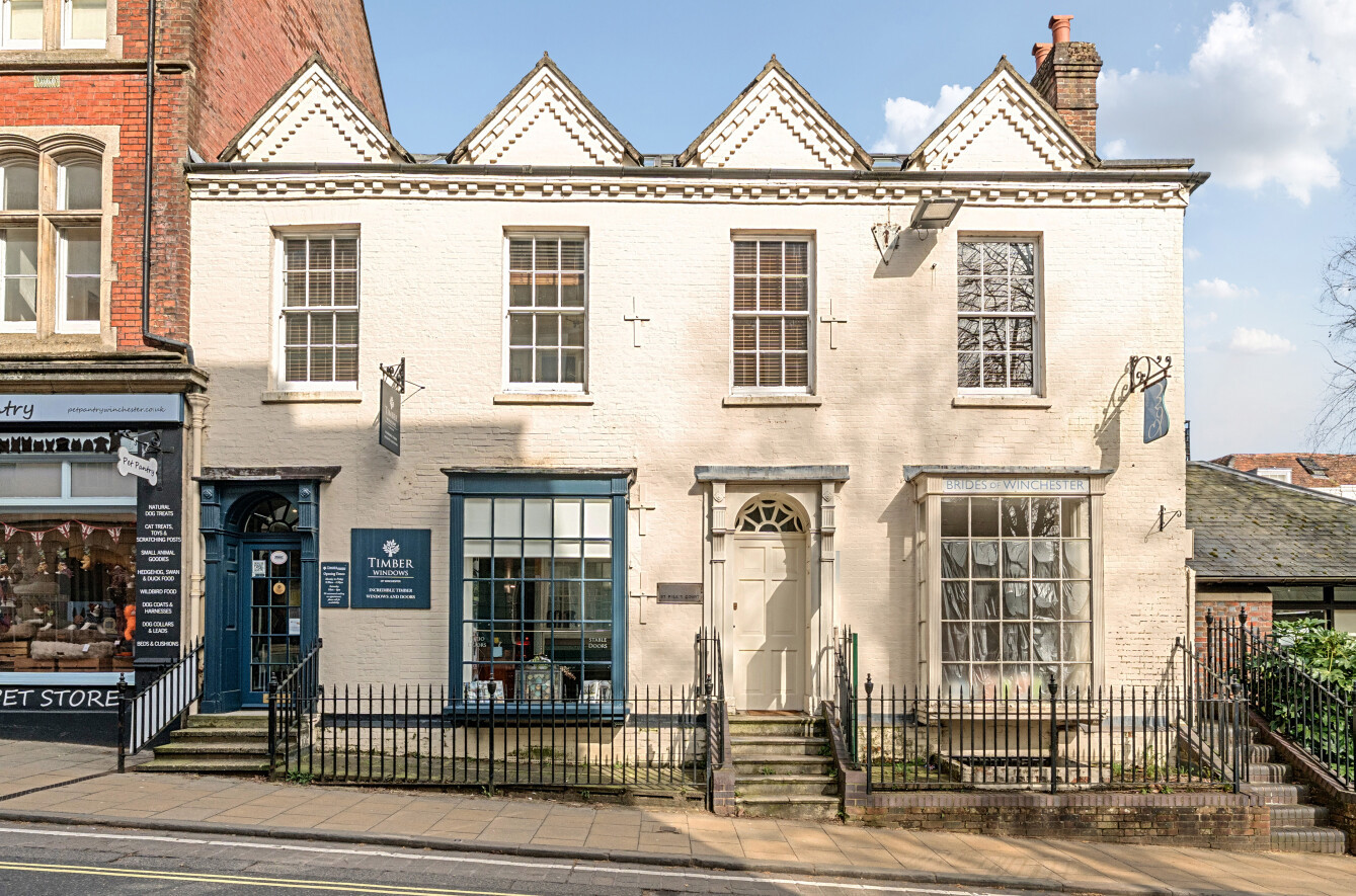 High Street, Winchester, Hampshire, SO23 High Street, Winchester, Hampshire, SO23 - Charters