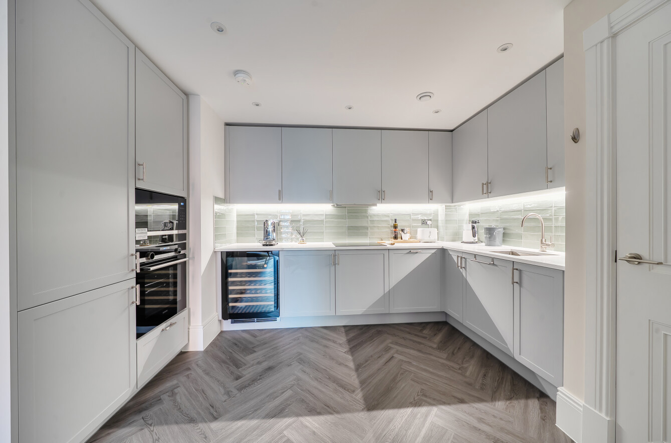 Bedivere House, Fellowes Rise, Winchester, Hampshire, SO22 Bedivere House, Fellowes Rise, Winchester, Hampshire, SO22 - Charters