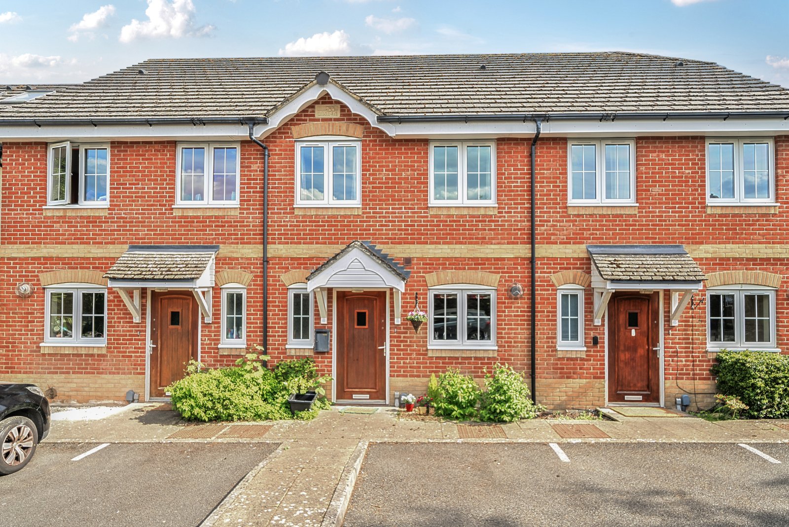 Grove Place, Winchester, Hampshire, SO22 Grove Place, Winchester, Hampshire, SO22 - Charters