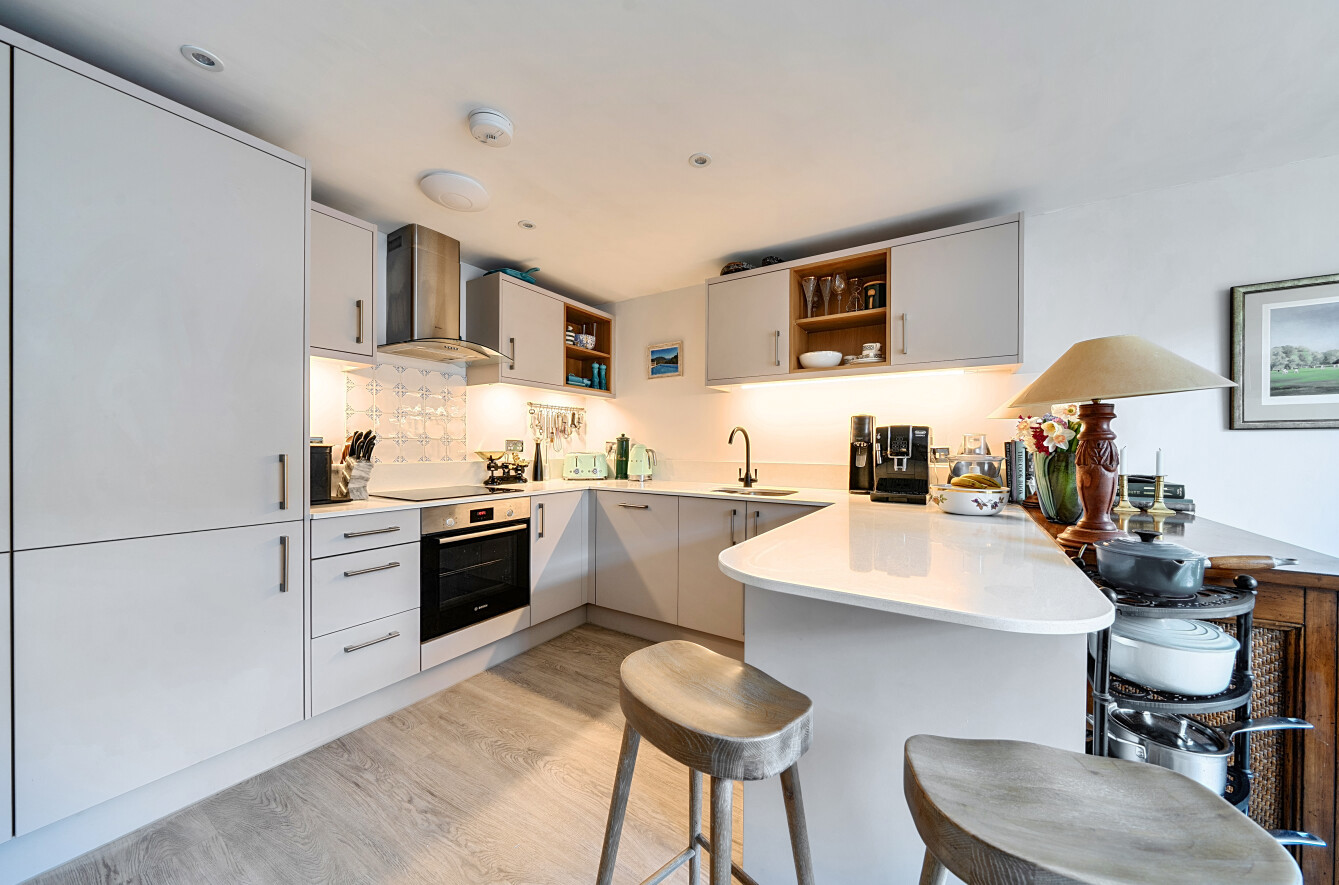 Southgate Street, Winchester, Hampshire, SO23 Southgate Street, Winchester, Hampshire, SO23 - Charters