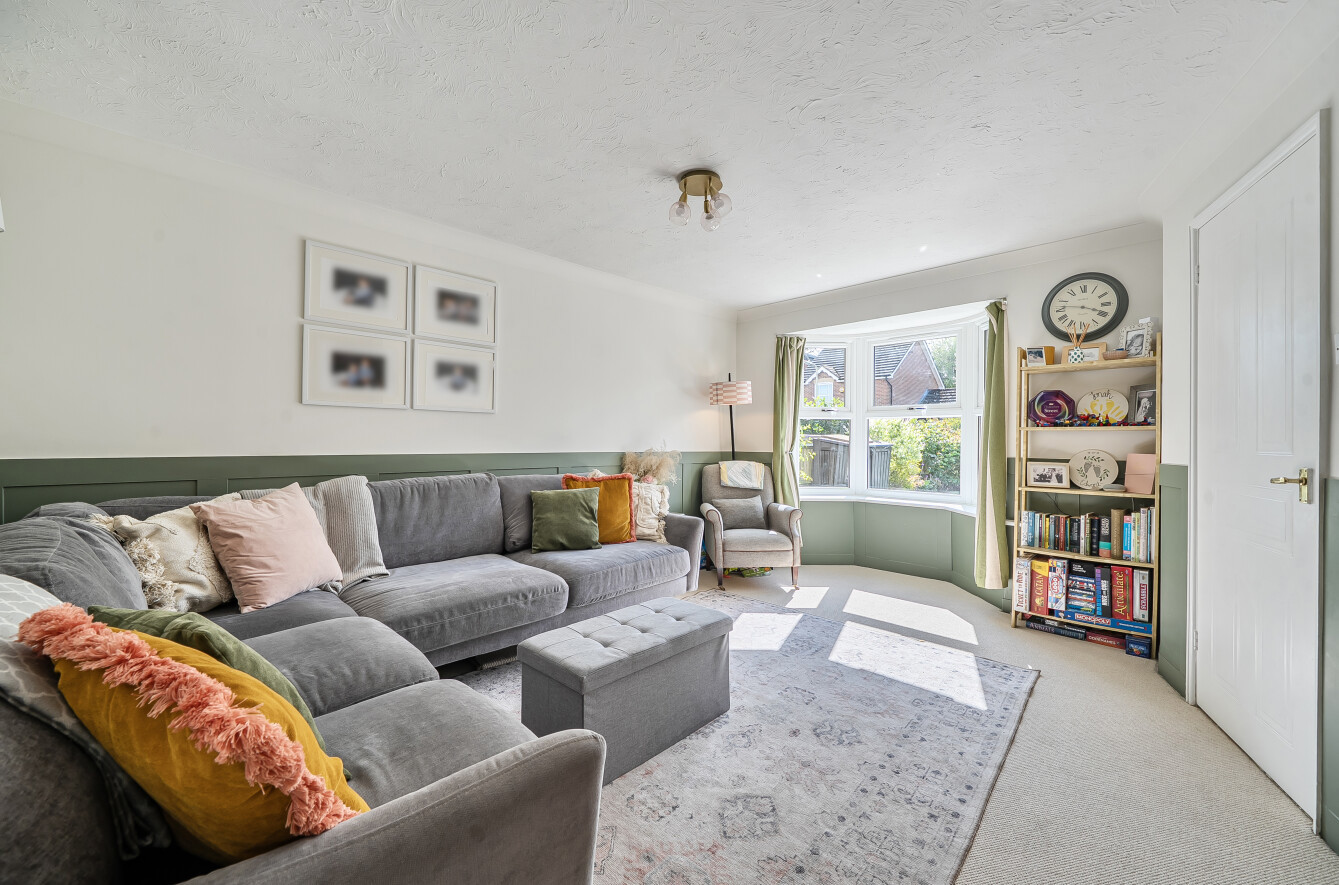 Whitebeam Close, Colden Common, Winchester, Hampshire, SO21 - Charters