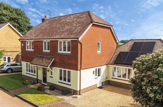 Appleton View, East Tisted, Alton, GU34 - Charters