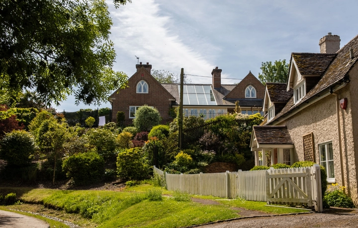 Alresford - Charters