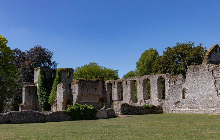 Bishops Waltham - Charters