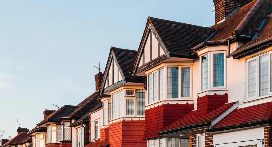 Moving to Periodic Tenancies: A Guide for Landlords - Charters