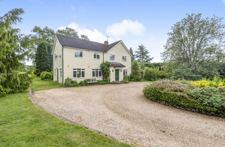 Gascoigne Lane, Ropley, Alresford, Hampshire, SO24 - Charters