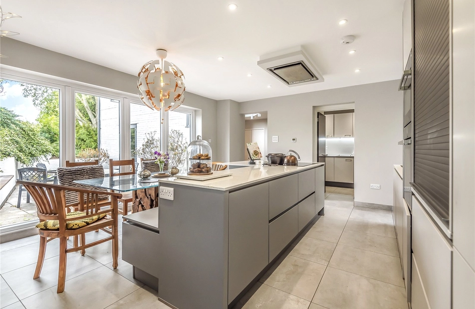 Bishops Sutton Road, Bishops Sutton, Alresford, SO24 - Charters