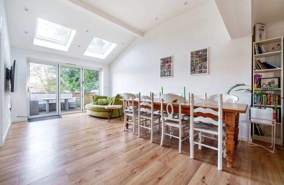 South Road, Alresford, Hampshire, SO24 - Charters