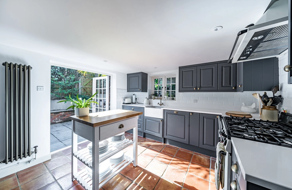 Preston Candover, Basingstoke, Hampshire, RG25 - Charters