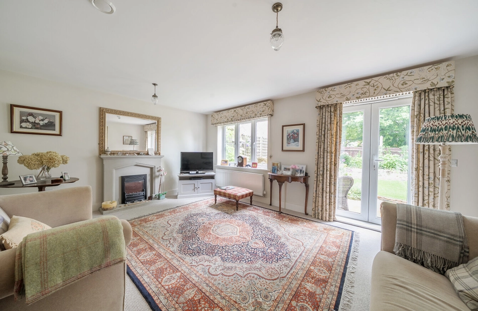 Knights Way, Alton, Hampshire, GU34 - Charters