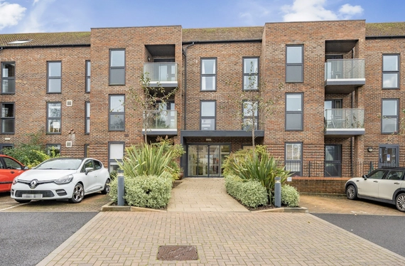 Lower Turk Street, Alton, Hampshire, GU34 - Charters