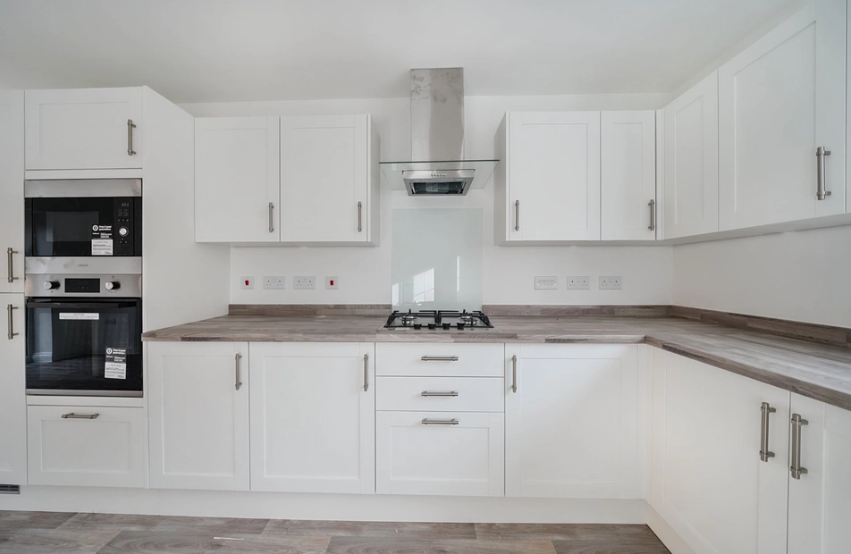 Selborne Park, Selborne Road, Alton, Hampshire, GU34 - Charters