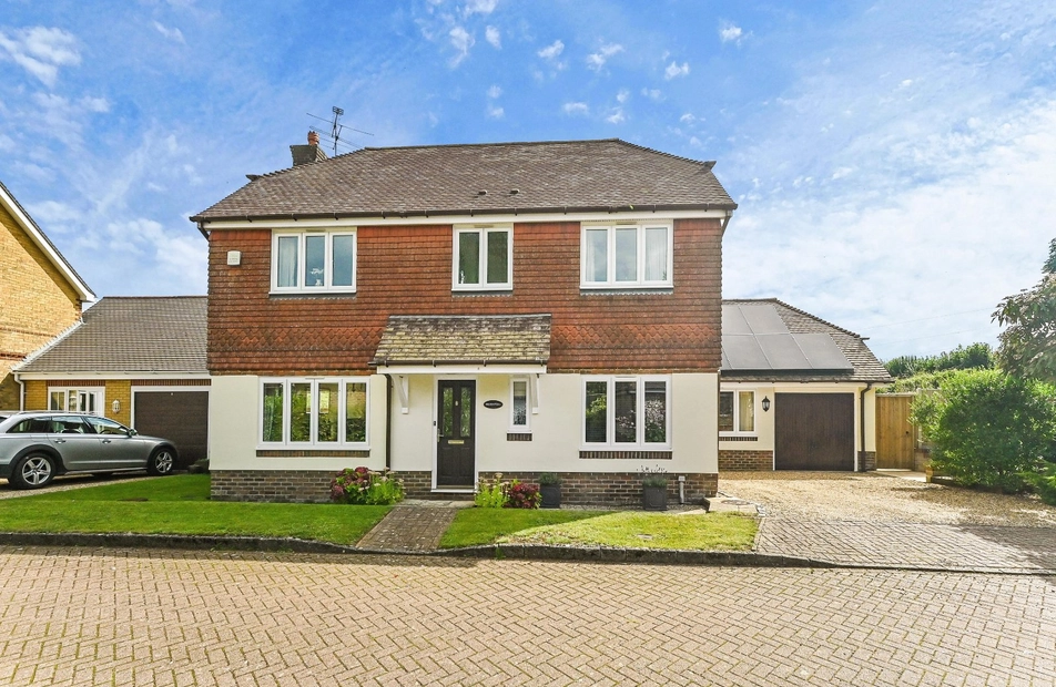 Appleton View, East Tisted, Alton, GU34 - Charters