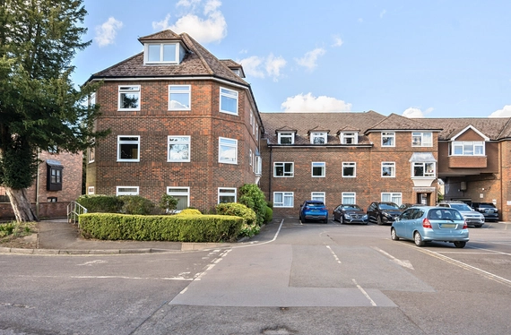 Market Square, Alton, Hampshire, GU34 - Charters