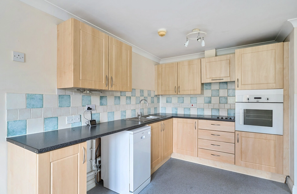 The Lamports, Alton, Hampshire, GU34 - Charters