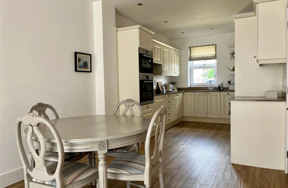 The Cobbetts, Alton, Hampshire, GU34 - Charters