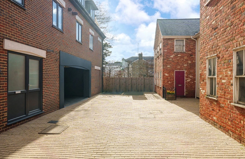 Nether Street, Alton, Hampshire, GU34 - Charters