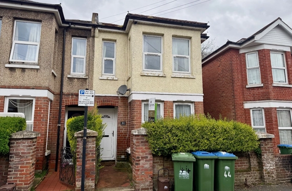 Burlington Road, Southampton, SO15 - Charters