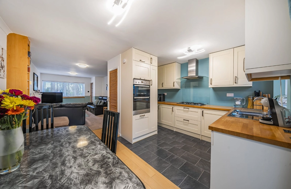 Botley Road, Sholing, Southampton, Hampshire, SO19 - Charters