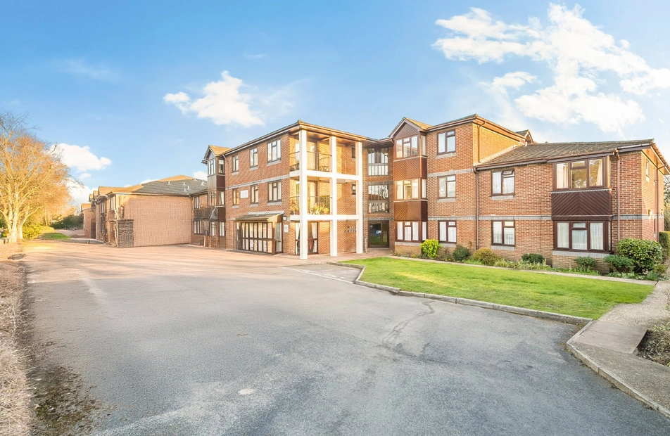 Victor Court, 80 Thornhill Park Road, Southampton, Hampshire, SO18 - Charters