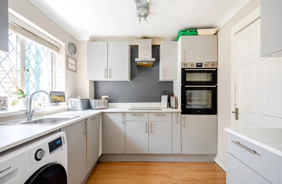 Suffolk Close, Chandler's Ford, Eastleigh, SO53 - Charters