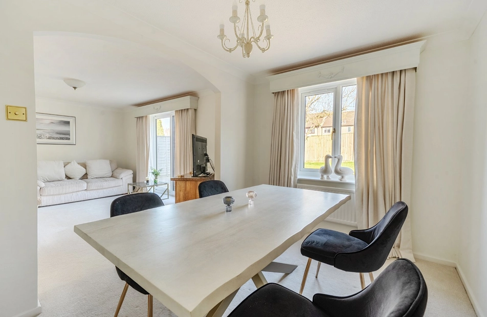 Meadowsweet Way, Horton Heath, Eastleigh, SO50 - Charters