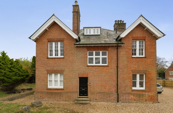 Park Approach, Knowle, Fareham, Hampshire, PO17 - Charters