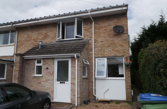 Blackbrook Road, Fareham, Hampshire, PO15 - Charters
