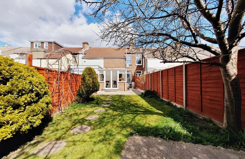 Richmond Road, Gosport, Hampshire, PO12 - Charters