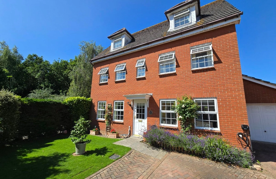 Britannia Way, Priddys Hard, Gosport, Hampshire, PO12 - Charters