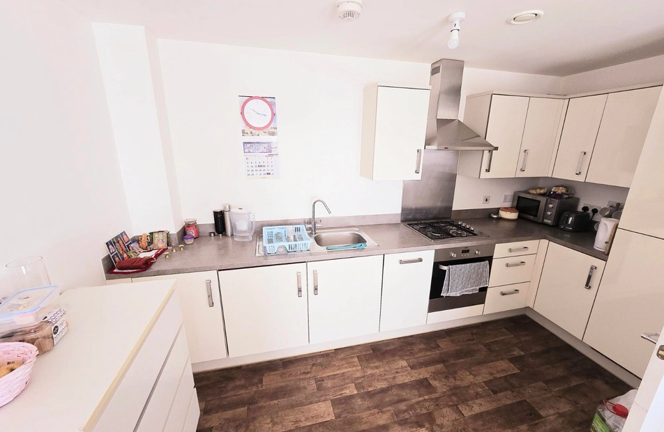 Blanchard Avenue, Gosport, Hampshire, PO13 - Charters